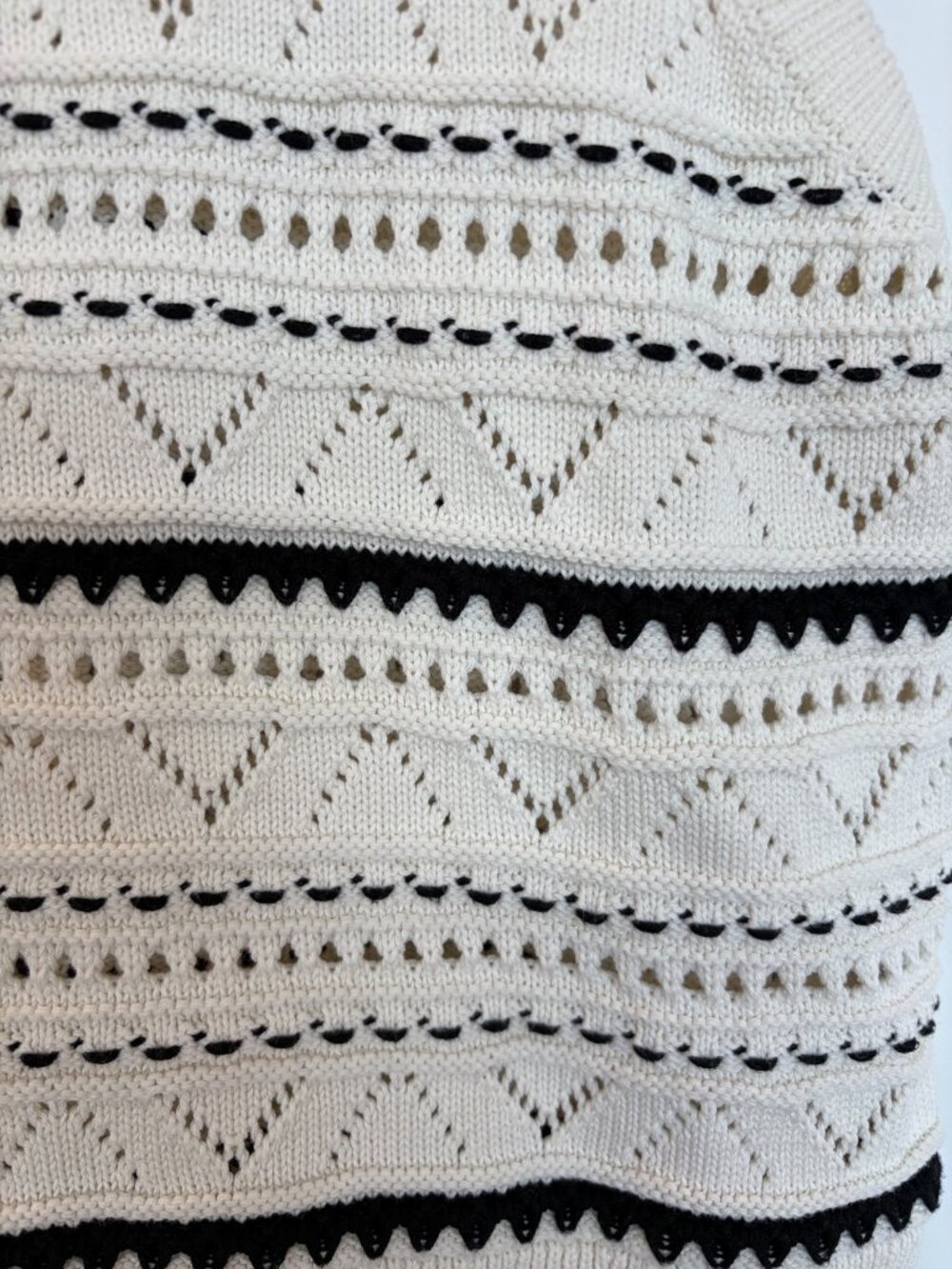 Varley Athena Knit Vest - Picture 8 of 14